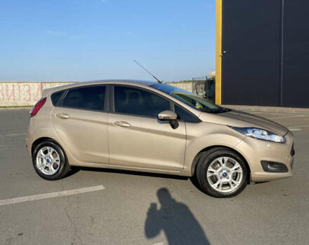 Серый Форд Фиеста, объемом двигателя 1 л и пробегом 118 тыс. км за 7999 $, фото 1 на Automoto.ua