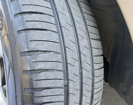 Серый Форд Фиеста, объемом двигателя 1 л и пробегом 118 тыс. км за 7999 $, фото 19 на Automoto.ua