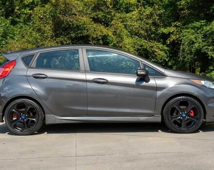 Форд Фиеста 2017 в Днепре (Днепропетровске) на Automoto.ua Серый Форд Фиеста, объемом двигателя 1.6 л и пробегом 62 тыс. км за 9000 $, фото 4 на Automoto.ua