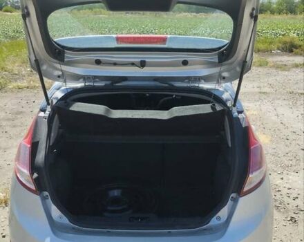 Форд Фиеста 2017 в Кривом Роге на Automoto.ua Серый Форд Фиеста, объемом двигателя 1.6 л и пробегом 190 тыс. км за 7500 $, фото 6 на Automoto.ua