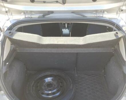 Форд Фиеста 2017 в Кривом Роге на Automoto.ua Серый Форд Фиеста, объемом двигателя 1.6 л и пробегом 190 тыс. км за 7500 $, фото 7 на Automoto.ua