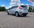 Серый Форд Фиеста, объемом двигателя 1.6 л и пробегом 132 тыс. км за 7300 $, фото 2 на Automoto.ua