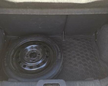 Форд Фиеста 2017 в Кривом Роге на Automoto.ua Серый Форд Фиеста, объемом двигателя 1.6 л и пробегом 190 тыс. км за 7500 $, фото 10 на Automoto.ua