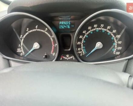 Серый Форд Фиеста, объемом двигателя 1.6 л и пробегом 92 тыс. км за 7999 $, фото 4 на Automoto.ua