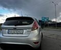 Серый Форд Фиеста, объемом двигателя 1.6 л и пробегом 121 тыс. км за 8000 $, фото 4 на Automoto.ua