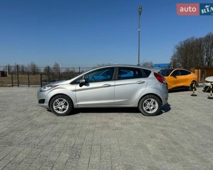 Серый Форд Фиеста, объемом двигателя 1.6 л и пробегом 152 тыс. км за 8500 $, фото 3 на Automoto.ua