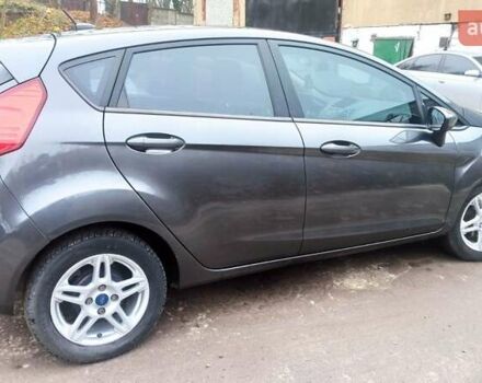 Серый Форд Фиеста, объемом двигателя 1.6 л и пробегом 92 тыс. км за 7999 $, фото 3 на Automoto.ua