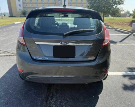 Серый Форд Фиеста, объемом двигателя 1.6 л и пробегом 38 тыс. км за 4500 $, фото 5 на Automoto.ua