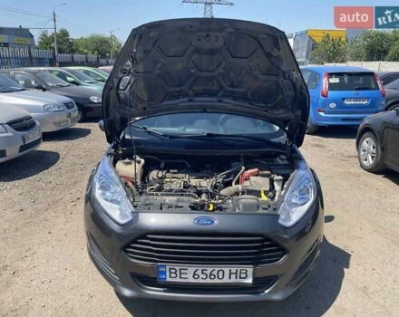 Сірий Форд Фієста, об'ємом двигуна 1.6 л та пробігом 206 тис. км за 8200 $, фото 17 на Automoto.ua