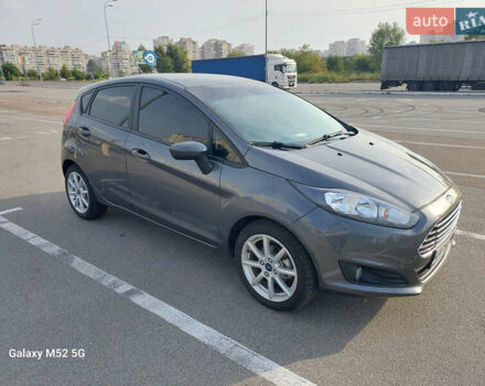 Серый Форд Фиеста, объемом двигателя 1.6 л и пробегом 157 тыс. км за 8500 $, фото 4 на Automoto.ua