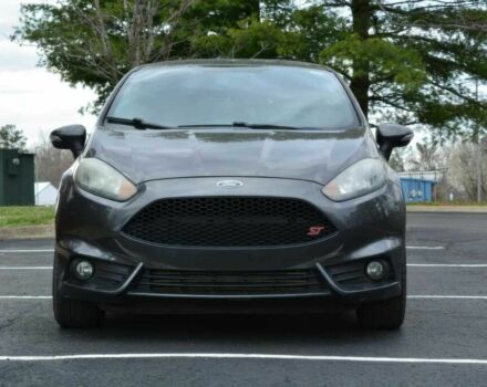 Серый Форд Фиеста, объемом двигателя 1.6 л и пробегом 50 тыс. км за 2000 $, фото 1 на Automoto.ua