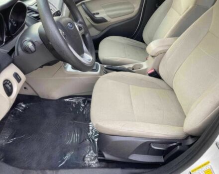 Сірий Форд Фієста, об'ємом двигуна 1.6 л та пробігом 46 тис. км за 8400 $, фото 7 на Automoto.ua