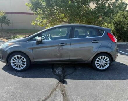 Серый Форд Фиеста, объемом двигателя 1.6 л и пробегом 38 тыс. км за 4500 $, фото 3 на Automoto.ua