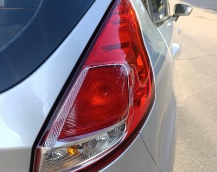 Серый Форд Фиеста, объемом двигателя 1.6 л и пробегом 141 тыс. км за 8400 $, фото 31 на Automoto.ua