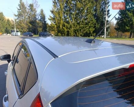 Серый Форд Фиеста, объемом двигателя 1.6 л и пробегом 141 тыс. км за 8400 $, фото 41 на Automoto.ua