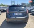 Серый Форд Фиеста, объемом двигателя 1.6 л и пробегом 206 тыс. км за 8200 $, фото 6 на Automoto.ua