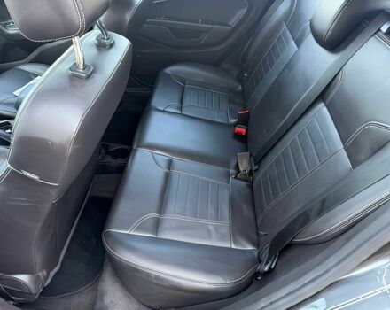 Сірий Форд Фієста, об'ємом двигуна 1.6 л та пробігом 48 тис. км за 4500 $, фото 10 на Automoto.ua