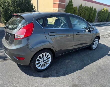 Сірий Форд Фієста, об'ємом двигуна 1.6 л та пробігом 48 тис. км за 4500 $, фото 4 на Automoto.ua