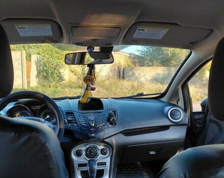 Сірий Форд Фієста, об'ємом двигуна 1.6 л та пробігом 211 тис. км за 7700 $, фото 3 на Automoto.ua