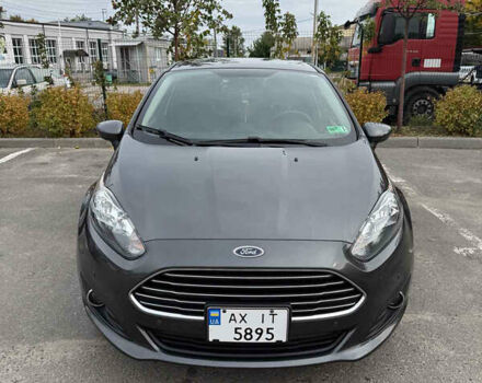 Серый Форд Фиеста, объемом двигателя 1.6 л и пробегом 57 тыс. км за 10800 $, фото 5 на Automoto.ua
