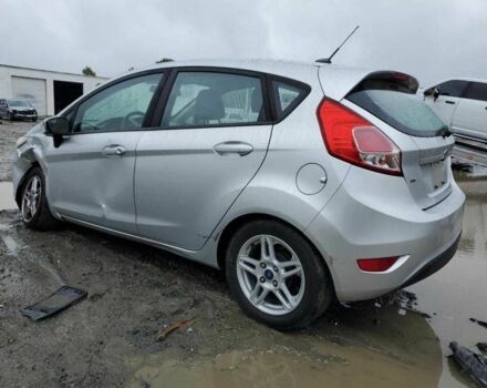 Серый Форд Фиеста, объемом двигателя 1.6 л и пробегом 64 тыс. км за 6600 $, фото 2 на Automoto.ua