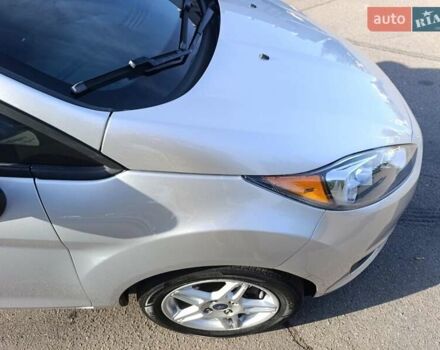 Серый Форд Фиеста, объемом двигателя 1.6 л и пробегом 141 тыс. км за 8400 $, фото 34 на Automoto.ua