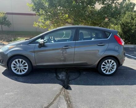 Сірий Форд Фієста, об'ємом двигуна 1.6 л та пробігом 48 тис. км за 4500 $, фото 3 на Automoto.ua