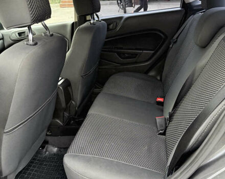 Серый Форд Фиеста, объемом двигателя 1.6 л и пробегом 57 тыс. км за 10800 $, фото 9 на Automoto.ua