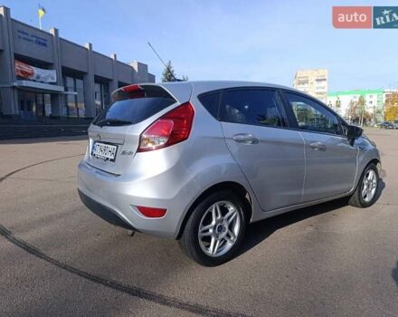 Серый Форд Фиеста, объемом двигателя 1.6 л и пробегом 141 тыс. км за 8400 $, фото 62 на Automoto.ua