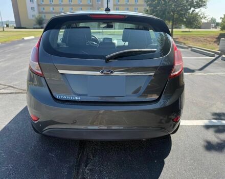 Сірий Форд Фієста, об'ємом двигуна 1.6 л та пробігом 48 тис. км за 4500 $, фото 5 на Automoto.ua