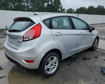 Серый Форд Фиеста, объемом двигателя 1.6 л и пробегом 64 тыс. км за 6600 $, фото 3 на Automoto.ua