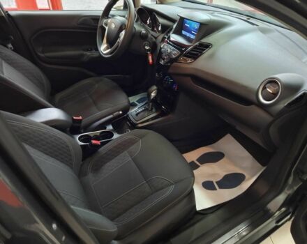 Серый Форд Фиеста, объемом двигателя 1.6 л и пробегом 41 тыс. км за 9200 $, фото 12 на Automoto.ua