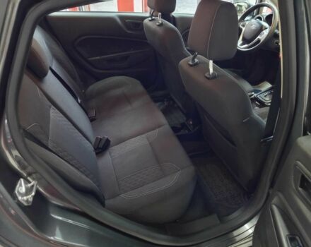 Серый Форд Фиеста, объемом двигателя 1.6 л и пробегом 41 тыс. км за 9200 $, фото 16 на Automoto.ua