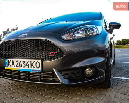 Серый Форд Фиеста, объемом двигателя 1.6 л и пробегом 85 тыс. км за 12500 $, фото 10 на Automoto.ua