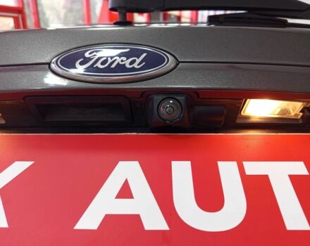 Серый Форд Фиеста, объемом двигателя 1.6 л и пробегом 41 тыс. км за 9200 $, фото 17 на Automoto.ua