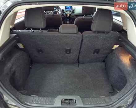 Серый Форд Фиеста, объемом двигателя 1.6 л и пробегом 41 тыс. км за 9200 $, фото 27 на Automoto.ua