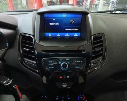 Серый Форд Фиеста, объемом двигателя 1.6 л и пробегом 41 тыс. км за 9200 $, фото 23 на Automoto.ua