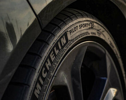 Серый Форд Фиеста, объемом двигателя 1.6 л и пробегом 85 тыс. км за 12500 $, фото 20 на Automoto.ua