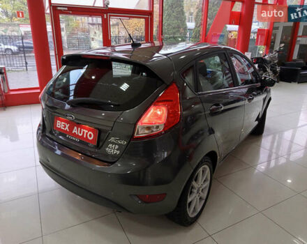 Серый Форд Фиеста, объемом двигателя 1.6 л и пробегом 41 тыс. км за 9200 $, фото 6 на Automoto.ua