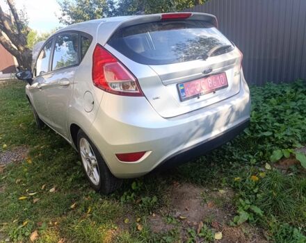 Серый Форд Фиеста, объемом двигателя 1.6 л и пробегом 77 тыс. км за 10200 $, фото 3 на Automoto.ua