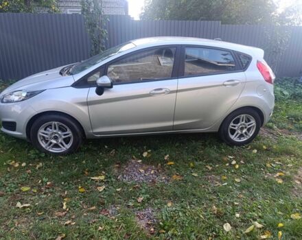 Серый Форд Фиеста, объемом двигателя 1.6 л и пробегом 77 тыс. км за 10200 $, фото 2 на Automoto.ua