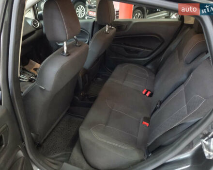 Серый Форд Фиеста, объемом двигателя 1.6 л и пробегом 41 тыс. км за 9200 $, фото 16 на Automoto.ua