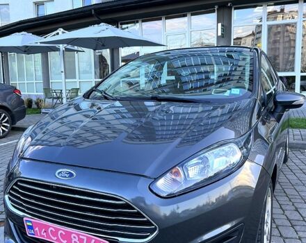 Серый Форд Фиеста, объемом двигателя 1.6 л и пробегом 157 тыс. км за 8900 $, фото 1 на Automoto.ua