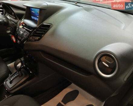 Серый Форд Фиеста, объемом двигателя 1.6 л и пробегом 41 тыс. км за 9200 $, фото 19 на Automoto.ua