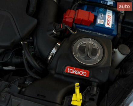 Серый Форд Фиеста, объемом двигателя 1.6 л и пробегом 85 тыс. км за 12500 $, фото 57 на Automoto.ua