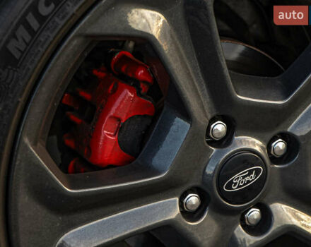 Серый Форд Фиеста, объемом двигателя 1.6 л и пробегом 85 тыс. км за 12500 $, фото 26 на Automoto.ua