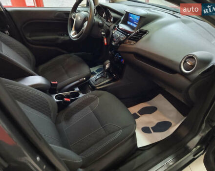 Серый Форд Фиеста, объемом двигателя 1.6 л и пробегом 41 тыс. км за 9200 $, фото 18 на Automoto.ua