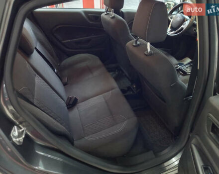 Серый Форд Фиеста, объемом двигателя 1.6 л и пробегом 41 тыс. км за 9200 $, фото 24 на Automoto.ua