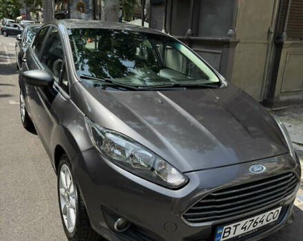 Серый Форд Фиеста, объемом двигателя 1.6 л и пробегом 39 тыс. км за 10000 $, фото 1 на Automoto.ua