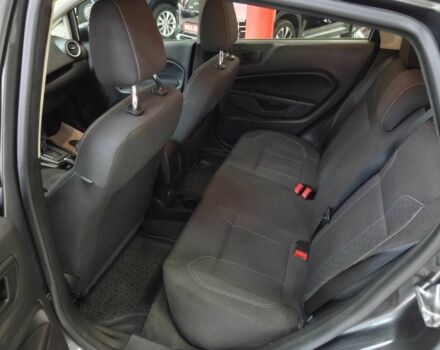 Серый Форд Фиеста, объемом двигателя 1.6 л и пробегом 41 тыс. км за 9200 $, фото 11 на Automoto.ua